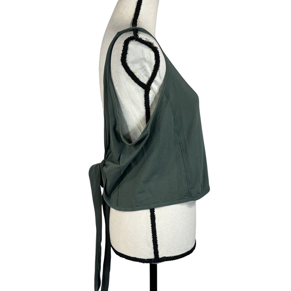 Lululemon SZ 12? It's a Tie Tank Top Crop Stretch Classic Fit Breathable Green - Picture 3 of 7